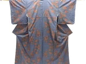 クリスマスセール大特価品　未使用品　菊・牡丹模様織り出し本場泥大島紬着物(5マルキ)